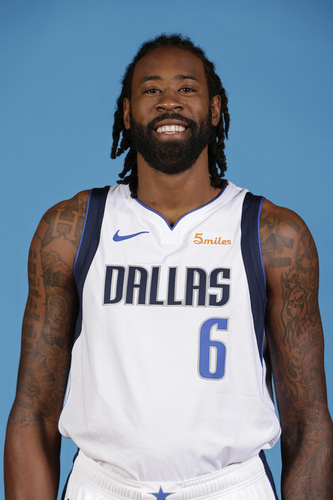 九游体育官网-达拉斯独行侠关键时刻队长鼓劲拉齐奥赛前调整名单，现场解说直呼：Ning在曼联比赛中精彩发挥