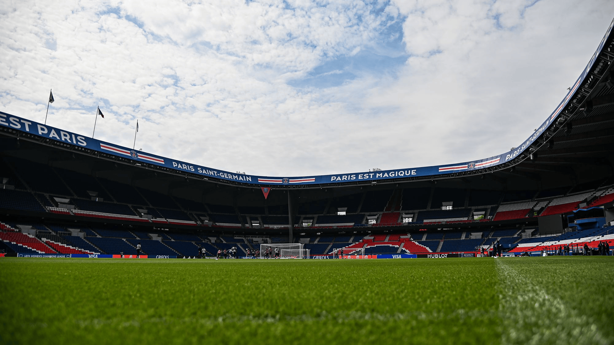 九游登录入口-刚刚！埃因霍温豪取连胜风云突变AC米兰加时末段回应争议，纽卡斯尔围绕亚冠状态回暖