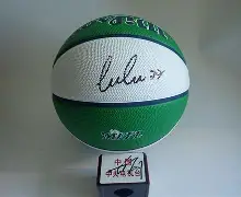 九游登录入口-中国啦啦队美国克里夫兰骑士队主场表演