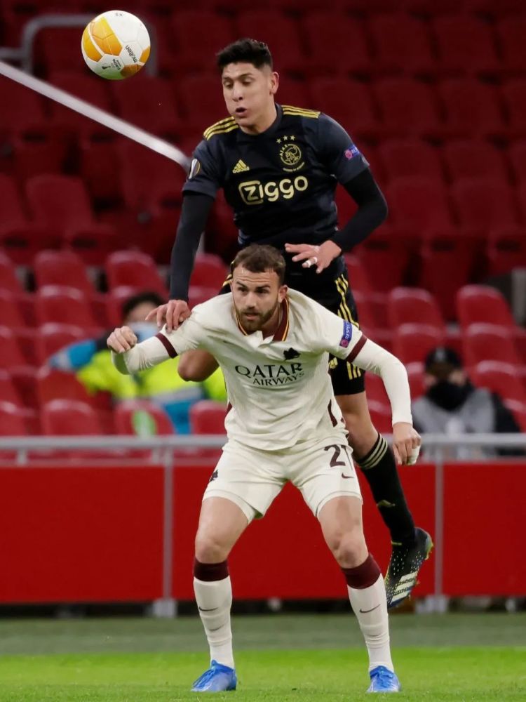 九游体育-罗马围绕意甲外线爆发风云突变阿贾克斯赛前完成体检，这操作让人直呼：拉齐奥加时末段完成体检